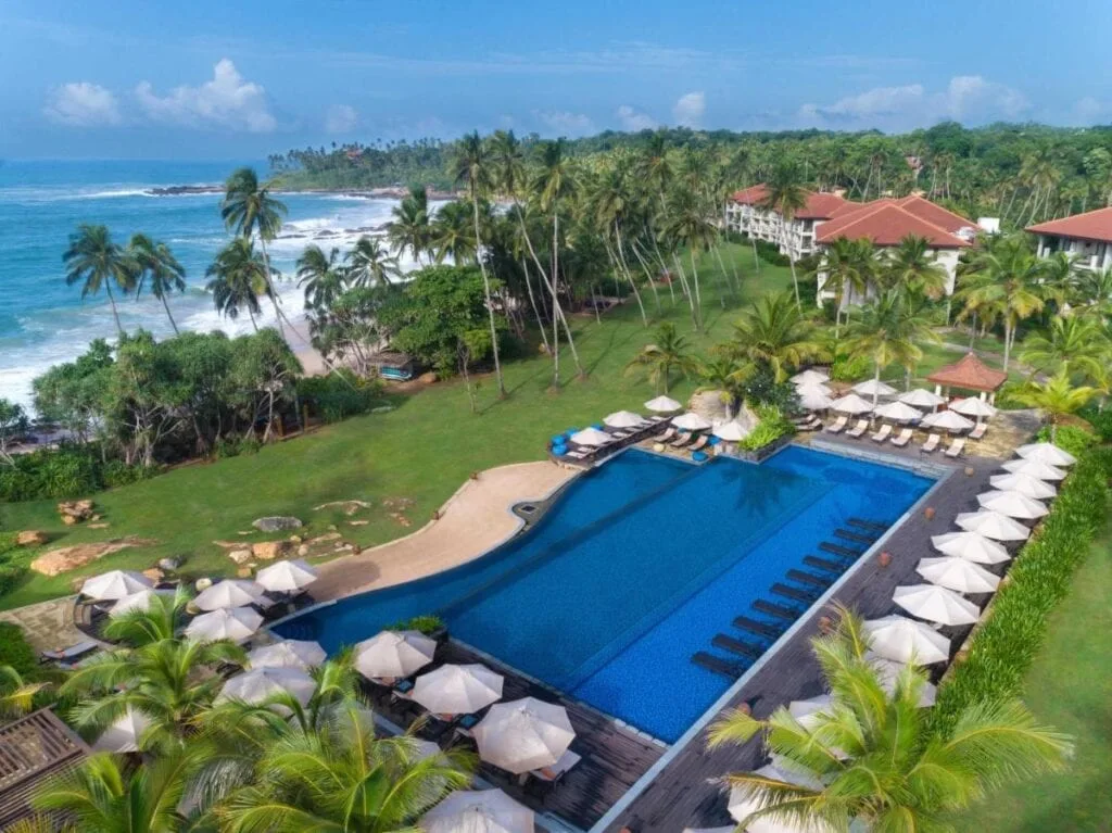 Anantara Peace Haven Tangalle Resort - beachfront luxury villas set within a coconut plantation overlooking the Indian Ocean on Sri Lanka's south coast